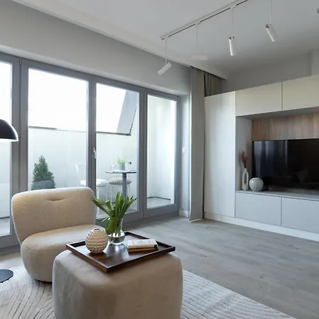 Hillhouse By Mw Estates Self Check-in 24h דירה *