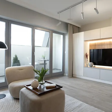 Lägenhet Hillhouse By Mw Estates Self Check-in 24h *