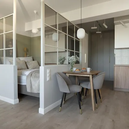 Hillhouse By Mw Estates Self Check-in 24h