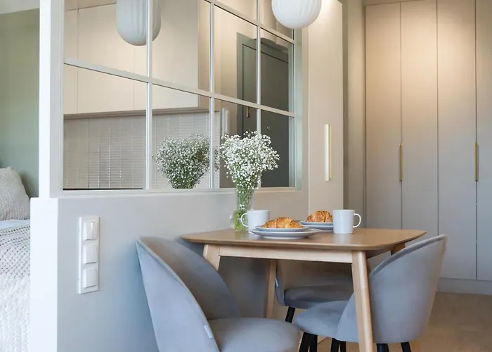 Hillhouse By Mw Estates Self Check-in 24h Апартаменты Вроцлав