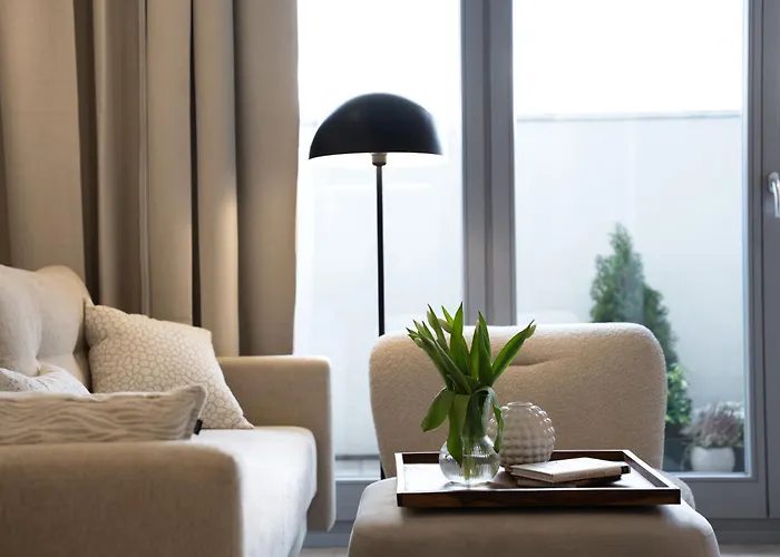 Hillhouse By Mw Estates Self Check-in 24h Апартаменты