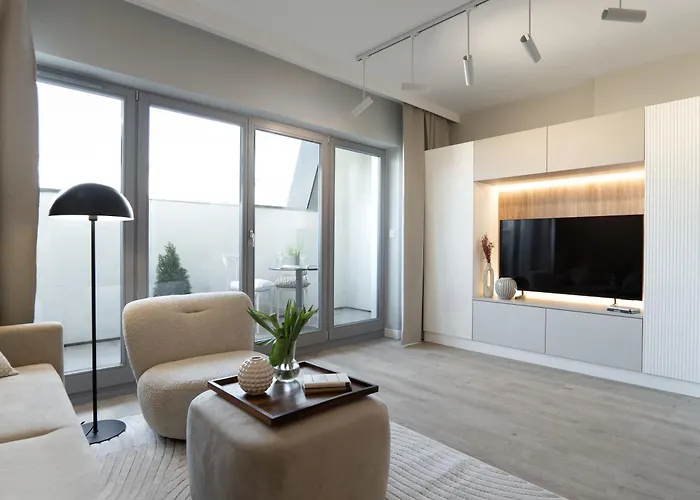 Апартаменты Hillhouse By Mw Estates Self Check-in 24h *